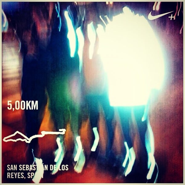 Nike Store Plaza Norte - Sporting Goods Shop