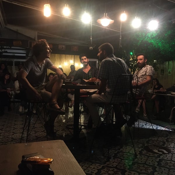 Foto scattata a Simurg Cafe da Samet Serhat K. il 9/9/2021