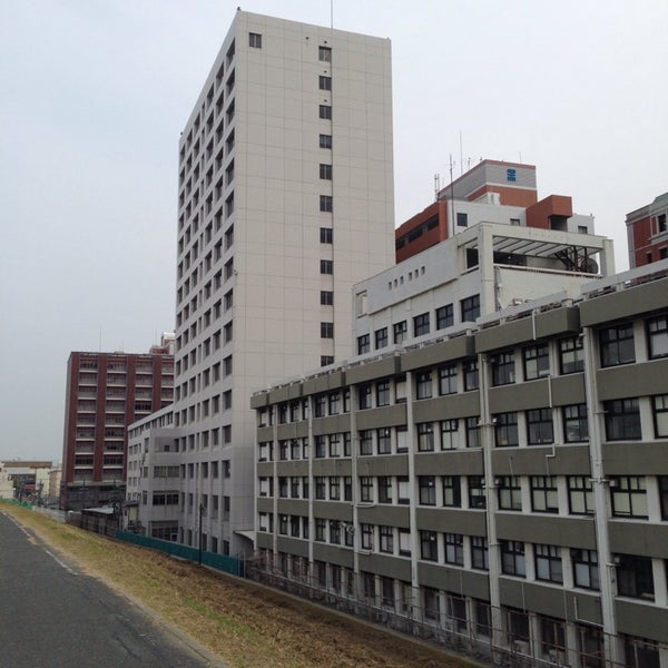 Photos At 大阪工業大学 大宮西学舎