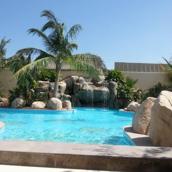 Sunset Beach Resort منتجع شاطئ الغروب Centro Turistico En Al Tahliyah