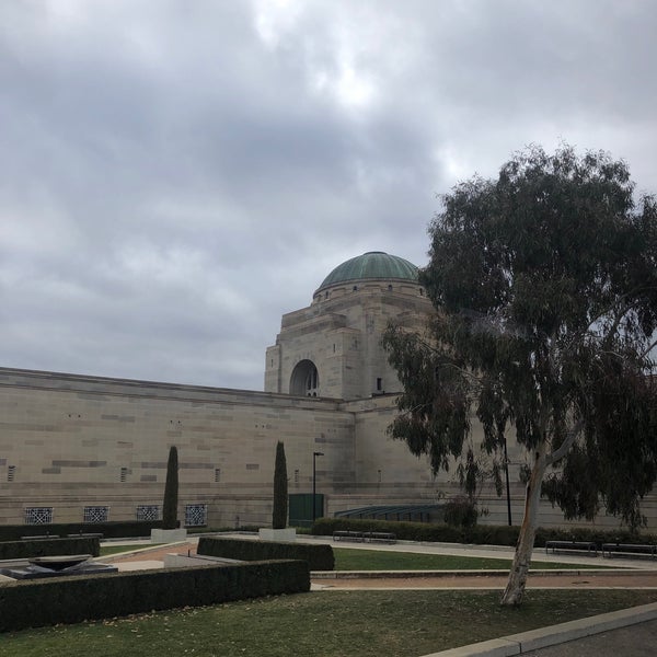 Foto diambil di Australian War Memorial oleh Celina.H P. pada 6/24/2019