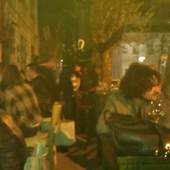 4/15/2013 tarihinde Gojko M.ziyaretçi tarafından Mojito'de çekilen fotoğraf