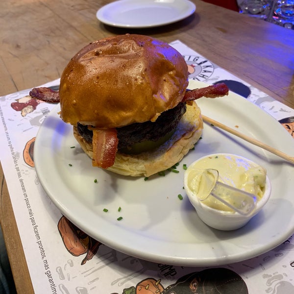 Foto tirada no(a) Big Kahuna Burger por Fabio F. em 1/16/2019