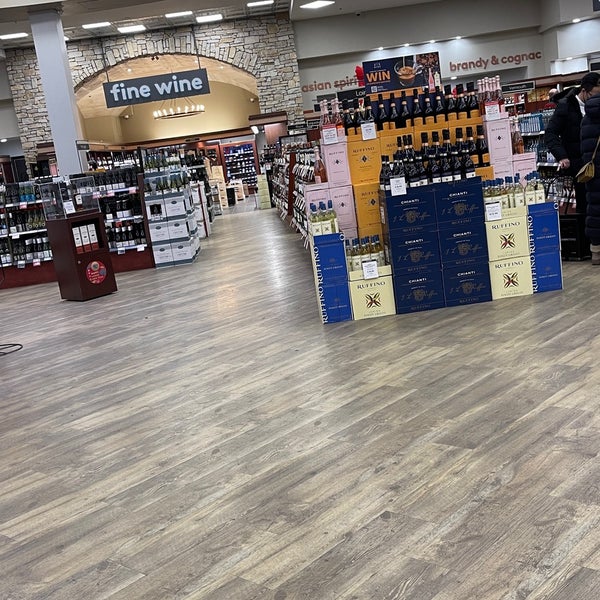 BC Liquor Store 5555 Cambie St