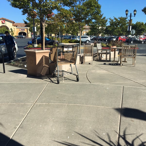 Hamilton Marketplace Southeast Novato 194 visitors