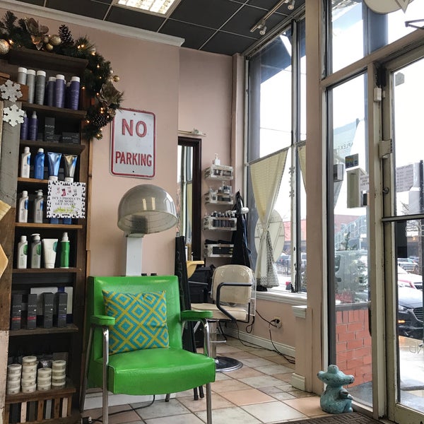 Studio Within Salon/Spa Lakeview 18 tips from 425 visitors
