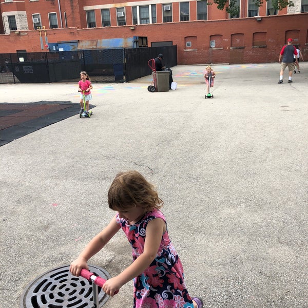 Blaine Elementary School Lakeview Chicago, IL