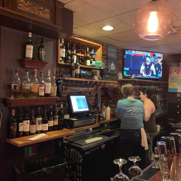 Foto scattata a The Barley House Restaurant &amp; Tavern da Kyle L. il 8/25/2019