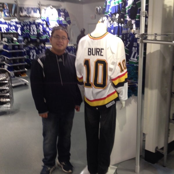 Photo taken at Canucks Team Store by Chris C. on 11/1/2013