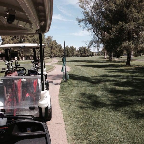 Foto tirada no(a) Orange Tree Golf Resort por Galen D. em 5/7/2015