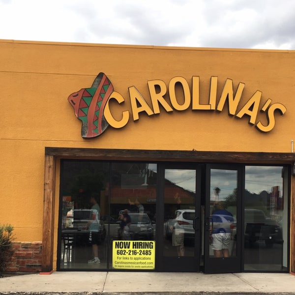 10/6/2018 tarihinde Galen D.ziyaretçi tarafından Carolina&#39;s Mexican Food'de çekilen fotoğraf