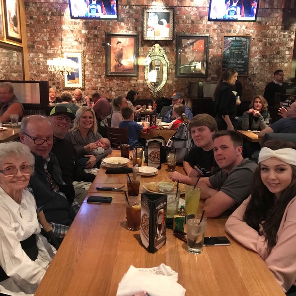 Photo taken at BJ&#39;s Restaurant &amp; Brewhouse by Galen D. on 2/24/2019
