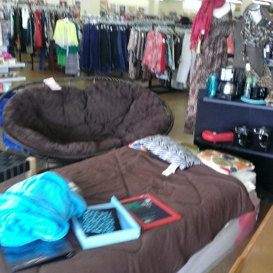 Goodwill Lynnwood 3 tips de 551 visitantes