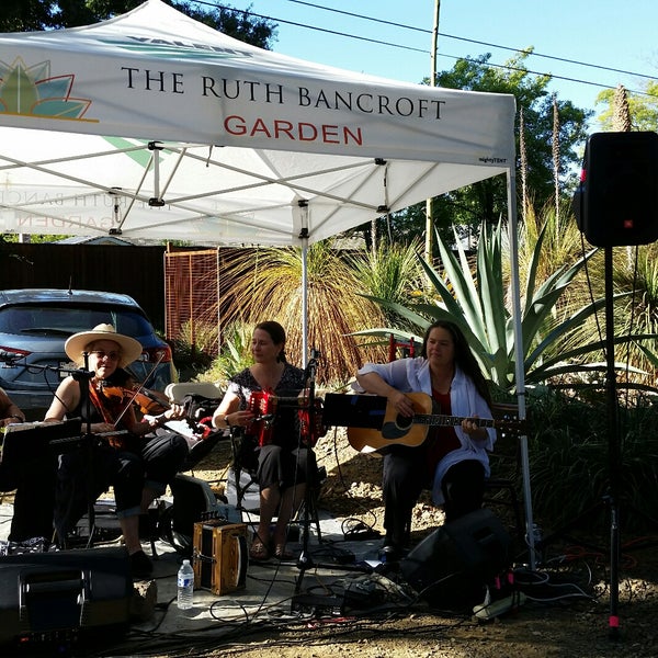 Foto tomada en Ruth Bancroft Garden  por Carolyn el 8/13/2017