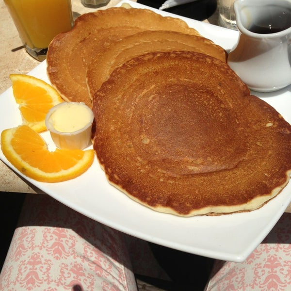Nothing says a good morning than a big plate of pancakes you can't finish....