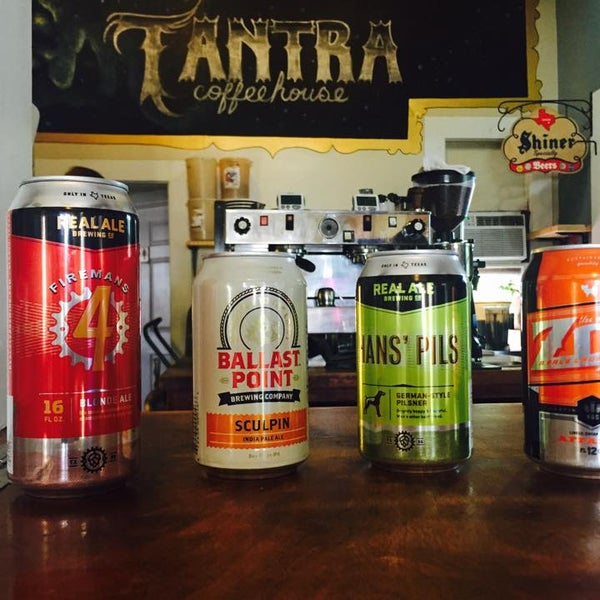 รูปภาพถ่ายที่ Tantra Coffeehouse โดย Tantra Coffeehouse เมื่อ 9/23/2015