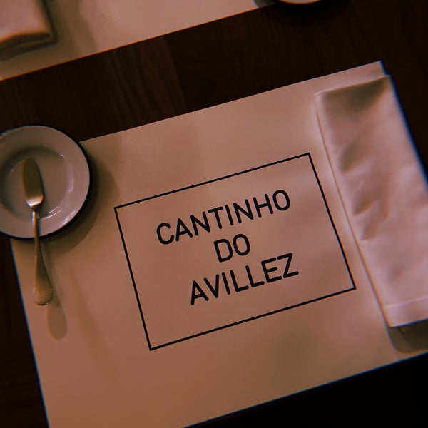 Foto tirada no(a) Cantinho do Avillez por Marine F. em 11/27/2021