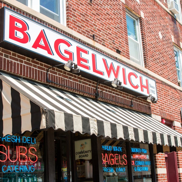 Bagelwich Bagel Bakery & Deli - 652 Bloomfield Ave