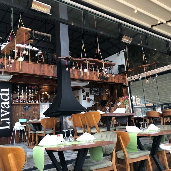 8/22/2019에 Arzu님이 Livadi Otel&amp;Restaurant에서 찍은 사진