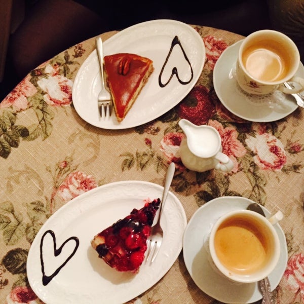 3/19/2015にZanda Z.がDAD cafeで撮った写真