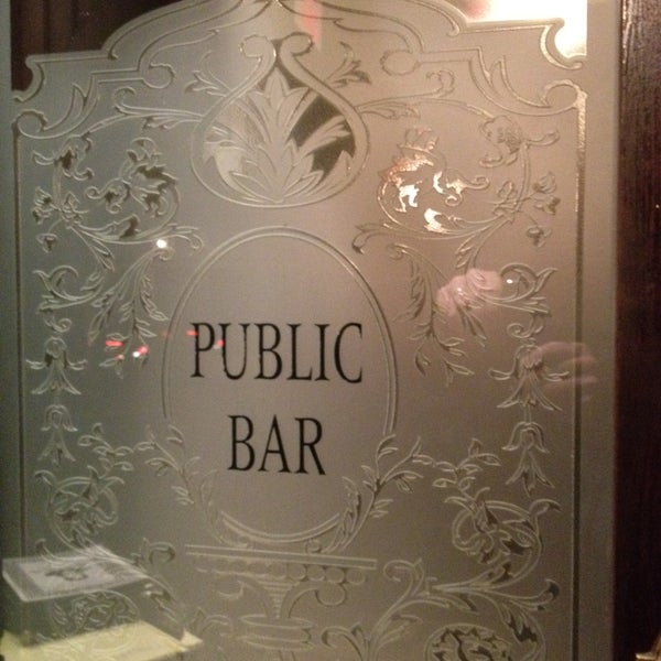 Photo prise au Daniel O&#39;Connell&#39;s Irish Restaurant &amp; Bar par David S. le5/3/2013