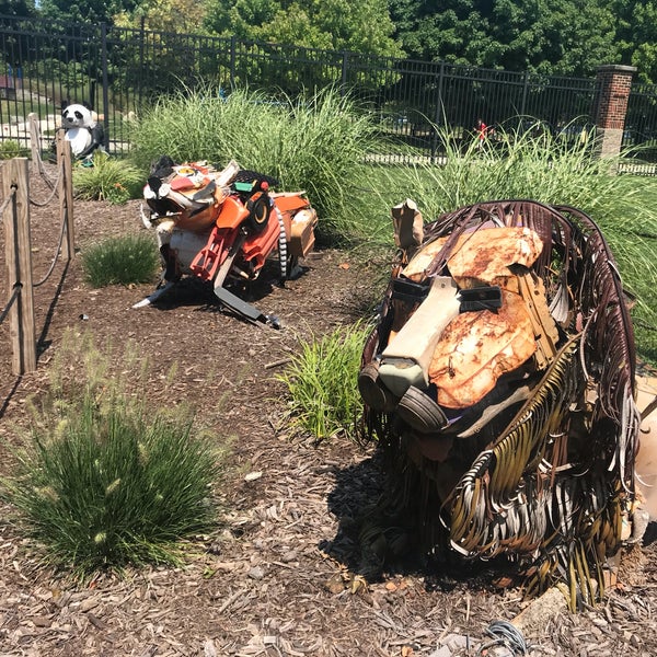 Columbian Park Zoo Zoo in Lafayette