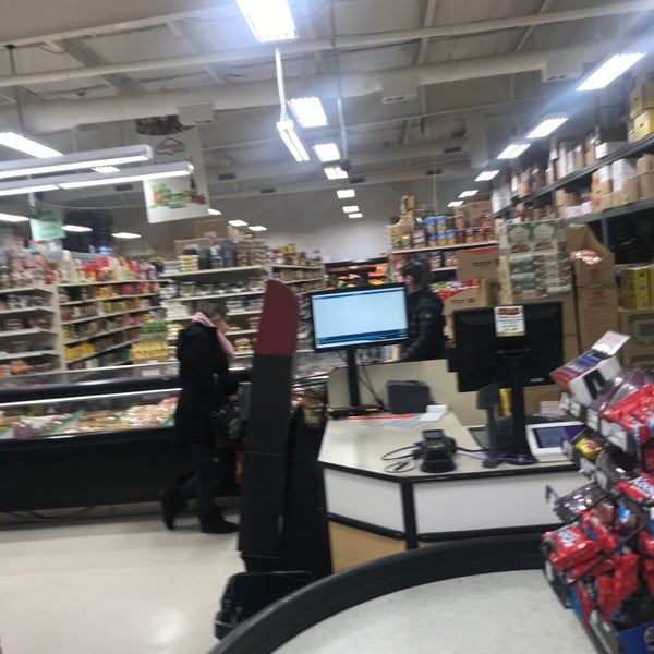 Садовый центр оазис. Оазис маркет. Супермаркет оазис москва. Супермаркет оазис нальчик. Оазис цветочный магазин.