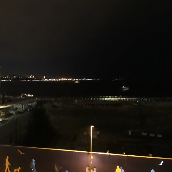 Foto tirada no(a) Nidya Hotel Galata Port por Mavi G. em 3/16/2018