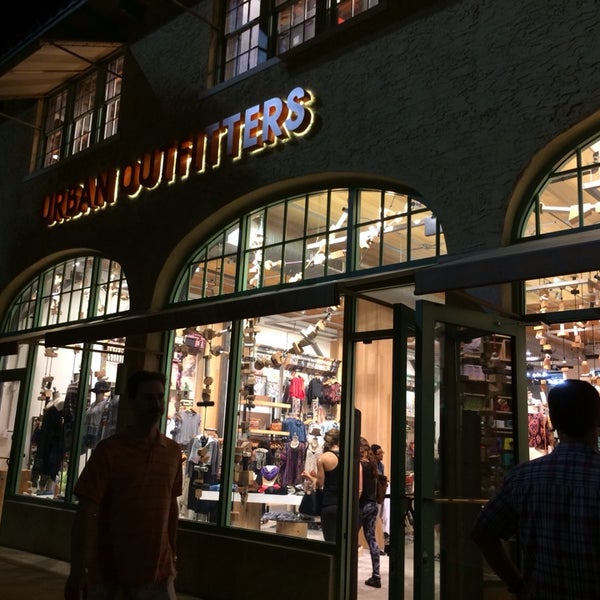Urban Outfitters - City Center - Miami Beach, FL