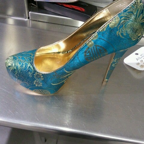 Aldo milford mall clearance