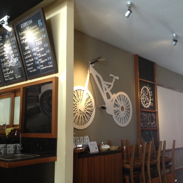 Arnold Cycling Cafe Butterworth Pulau Pinang