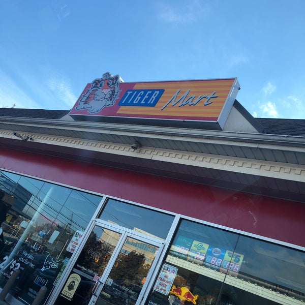Photos at Tigermart Convenience Store in Weehawken