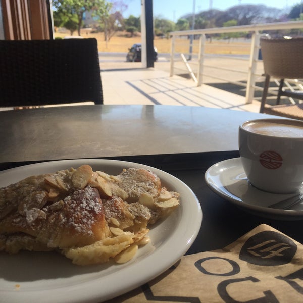 Кафе кондитерская la petite Boulangerie