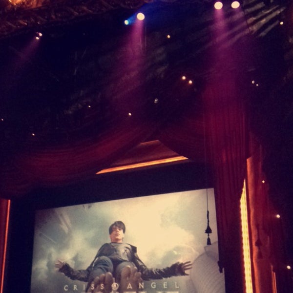 Photo taken at CRISS ANGEL Believe by aloqab on 8/9/2015