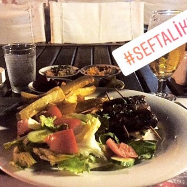 7/31/2017 tarihinde ALPASLAN D.ziyaretçi tarafından D&amp;B Cafe Restaurant'de çekilen fotoğraf