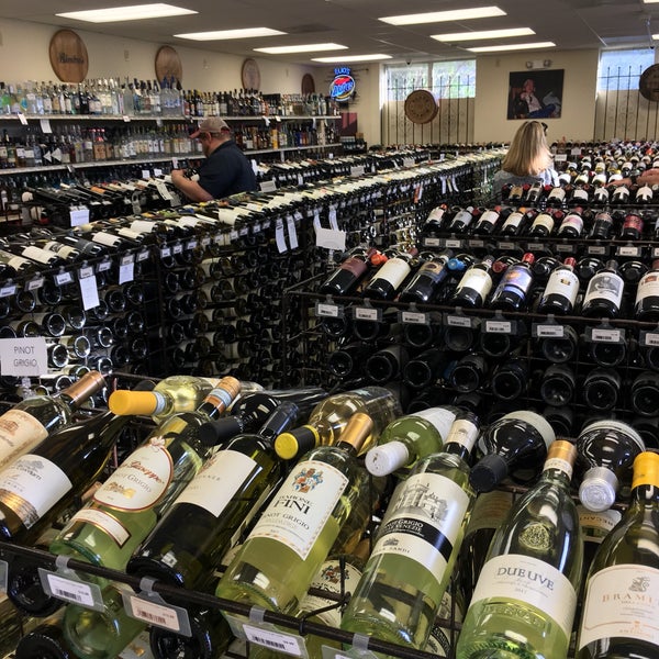 Photo taken at Elio&#39;s Wine Warehouse by Melissa S. on 4/9/2019