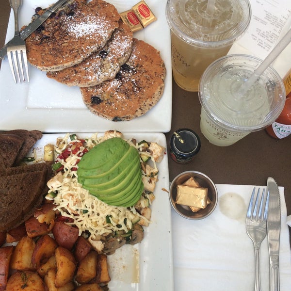 Tofu scramble & Quinoa pancakes are great! Don't miss the freshly rightinfrontofyour eyes squeezed juice