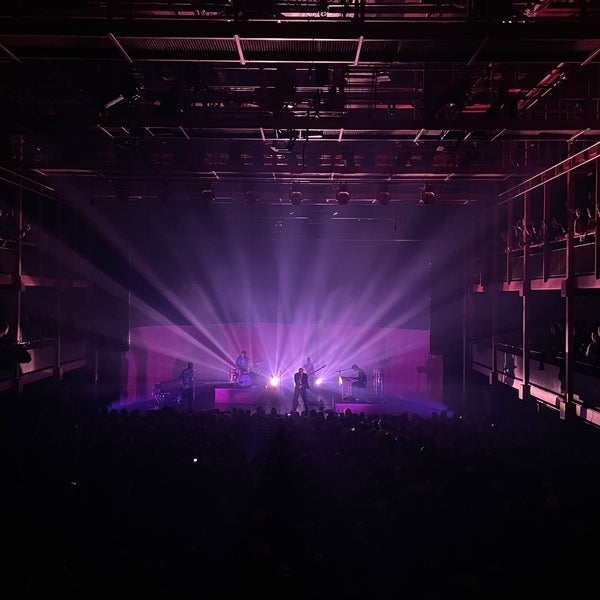 Photo taken at AB Ancienne Belgique by Quentin D. on 3/21/2023