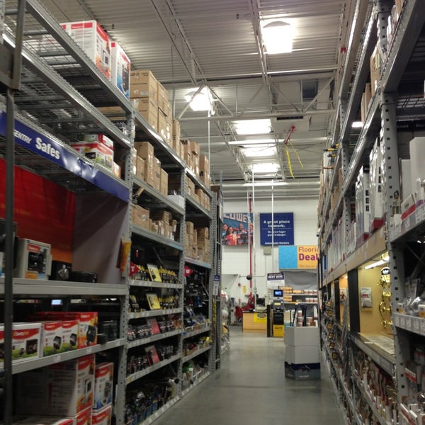Lowe's Home Improvement Hardware Store in Howell