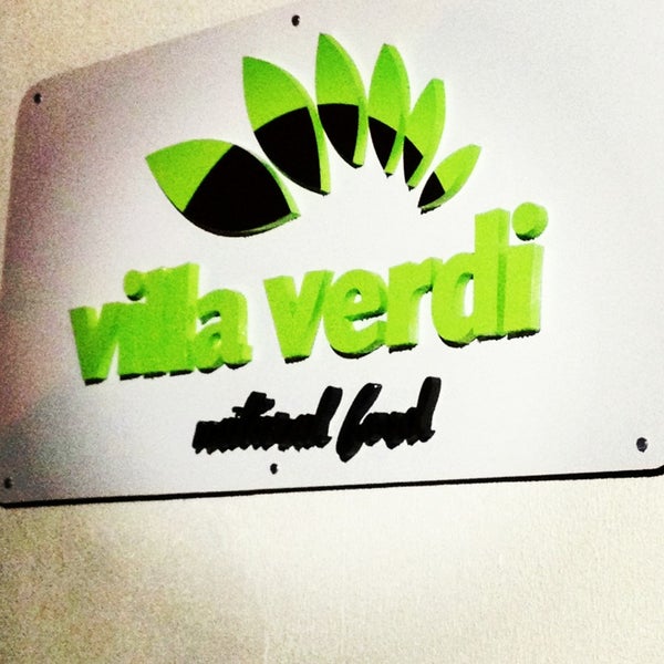 Foto tomada en Villa Verdi Natural Food  por Jorge Henrique M. el 3/4/2013