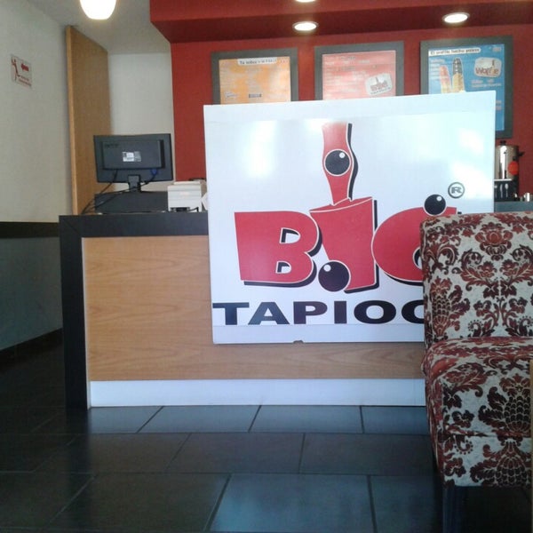 Photo taken at Big Tapioca by Christian A. on 5/10/2013