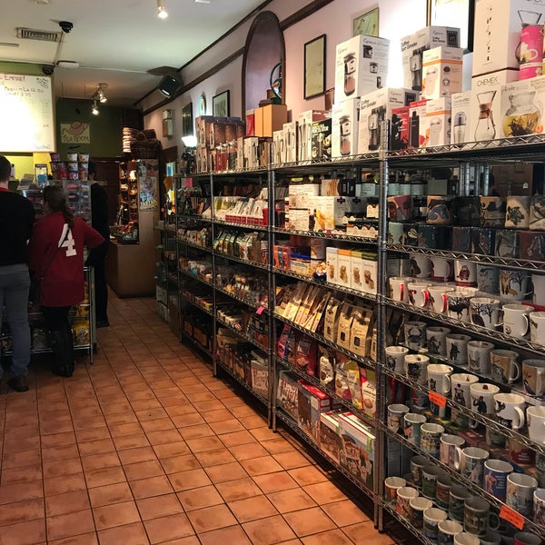 11/25/2017에 Kinsey P.님이 Empire Coffee &amp; Tea에서 찍은 사진