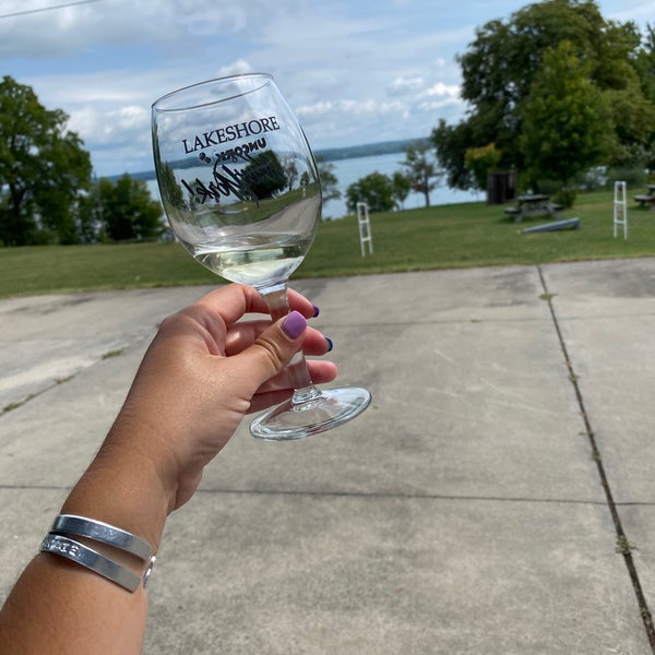 Lakeshore Winery 5 tips from 230 visitors