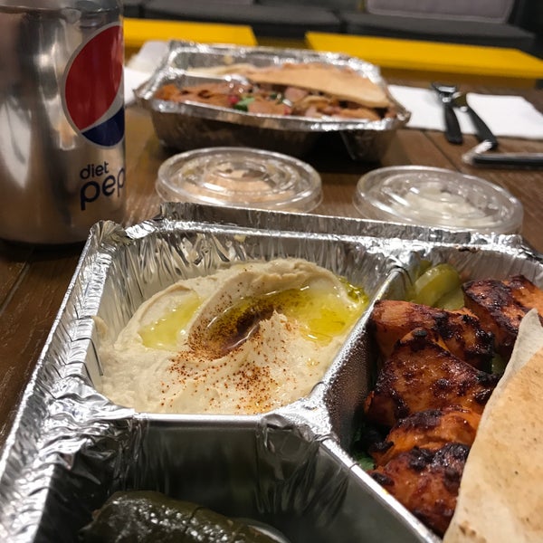 Foto scattata a kebab time da Mohammed il 10/19/2017