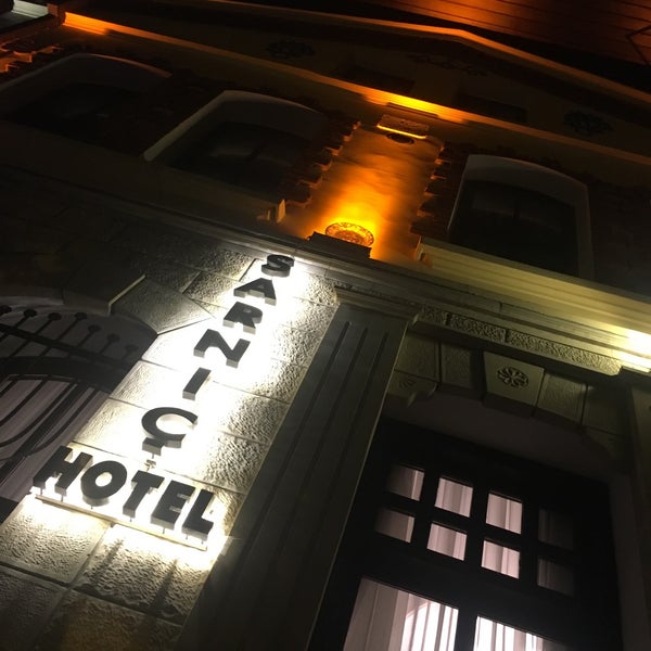 รูปภาพถ่ายที่ Sarnıç Hotel โดย Ertuğrul Ç. เมื่อ 8/11/2016