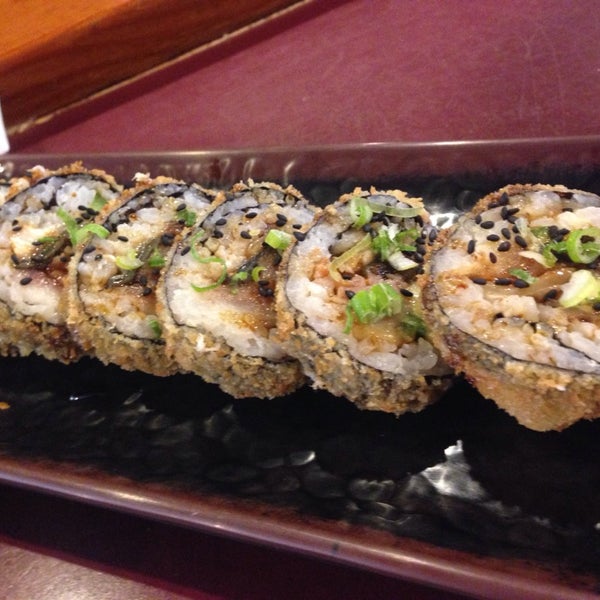 3/18/2014에 Taylor B.님이 Akasaka Sushi에서 찍은 사진