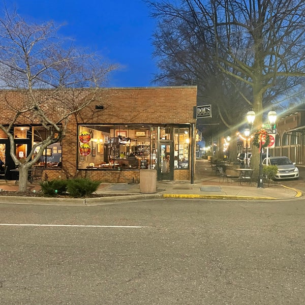 Photos at Doe's Eat Place Steakhouse in Paducah