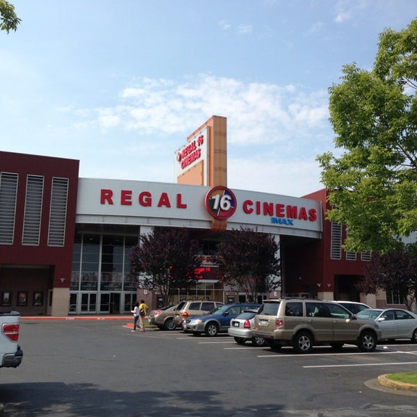 Regal Martin Village ScreenX & IMAX Lacey'de Sinema'da fotoğraflar