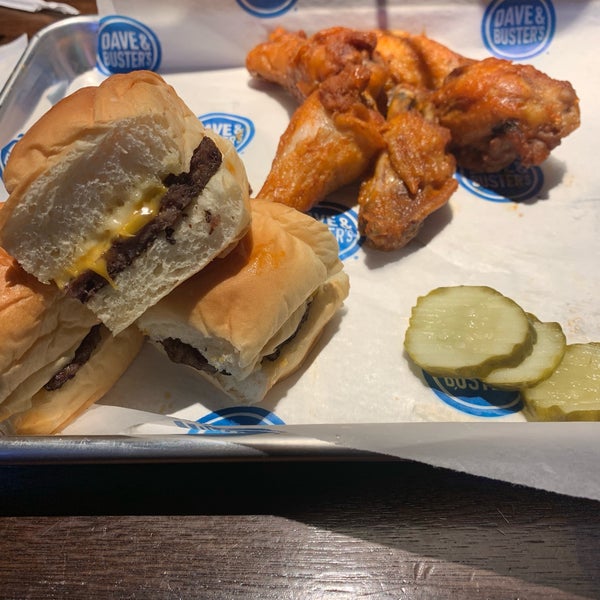 Photo taken at Dave &amp; Buster&#39;s by Darwin A. on 10/6/2019