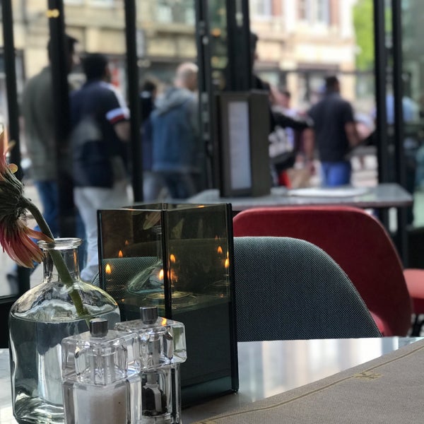 6/15/2019 tarihinde Bandar S.ziyaretçi tarafından Restaurant De Roode Leeuw'de çekilen fotoğraf